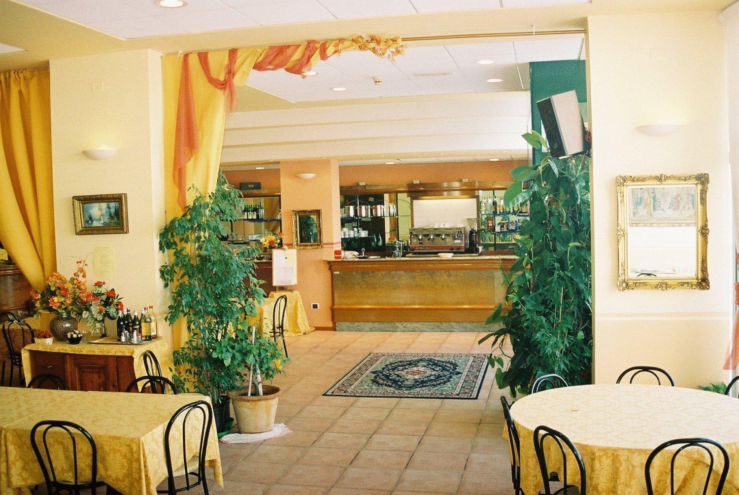 Hotel Tortorina ウルビーノ エクステリア 写真